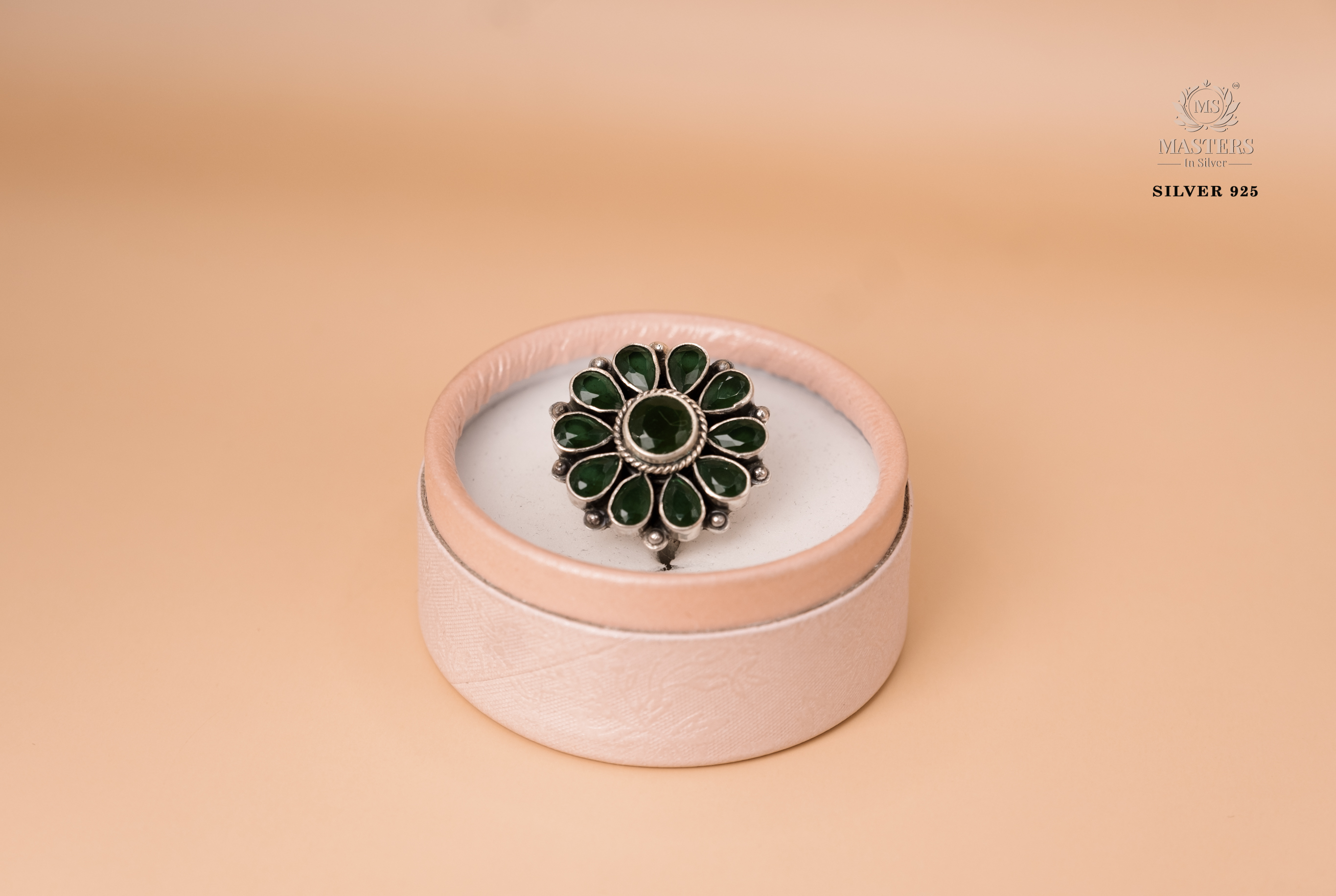 Women's accessories